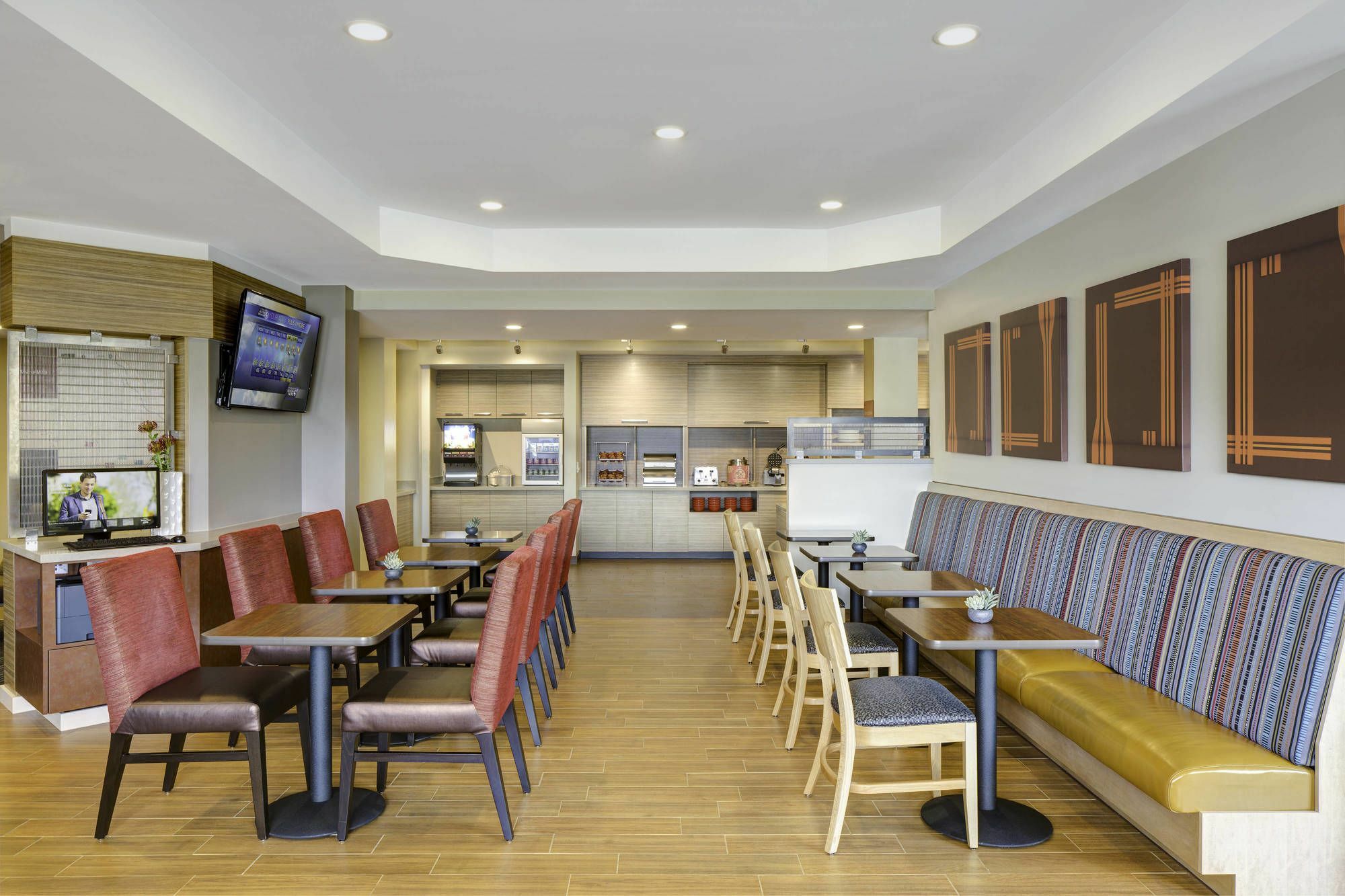 Towneplace Suites By Marriott Ontario-Mansfield Exterior photo